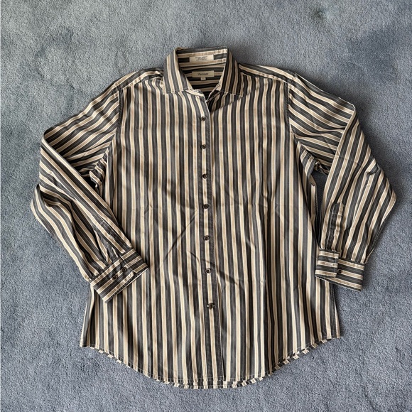 Façonnable women’s dress shirt 100% cotton grey and tan stripes preppy - Picture 3 of 7